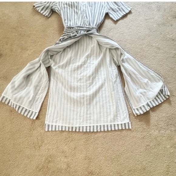 Tularosa Maddy Wrap Dress Cotton Stripe Navy Blue White Short Sleeve Size Medium - Picture 8 of 13